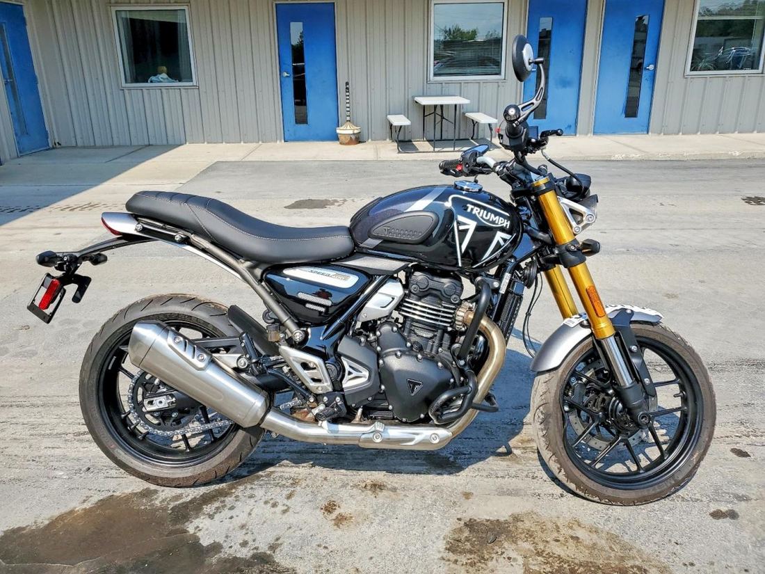 2026 TRIUMPH MOTORCYCLE SPEED