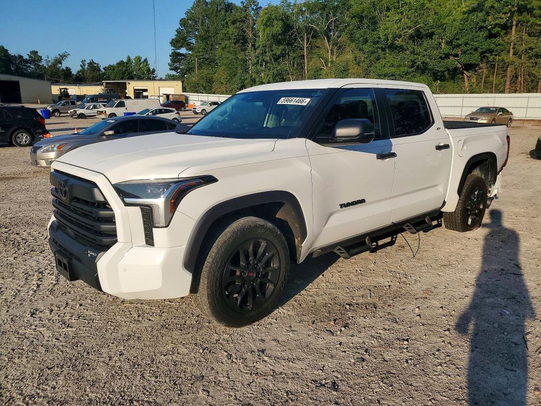 2024 TOYOTA TUNDRA