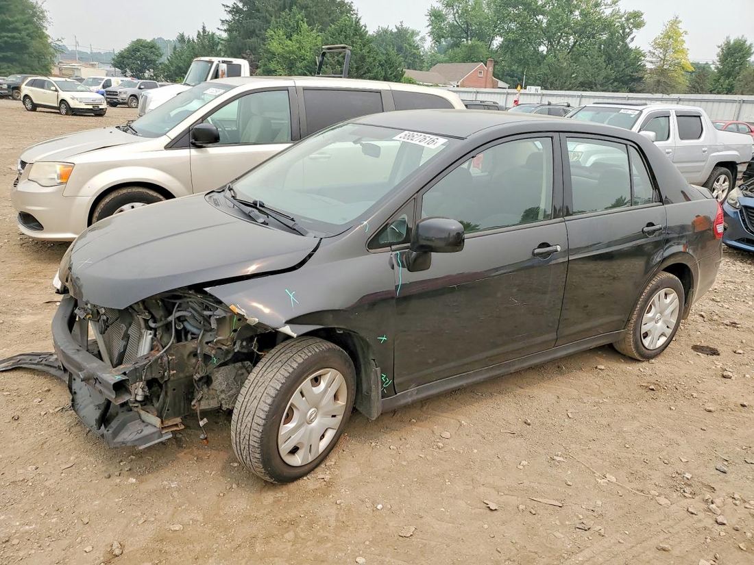 2011 NISSAN VERSA