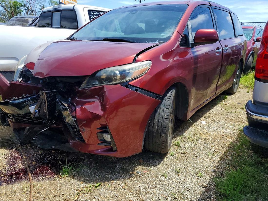 2019 TOYOTA SIENNA