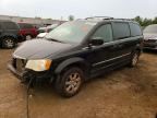 2010 CHRYSLER TOWN & COUNTRY