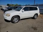 2005 TOYOTA HIGHLANDER
