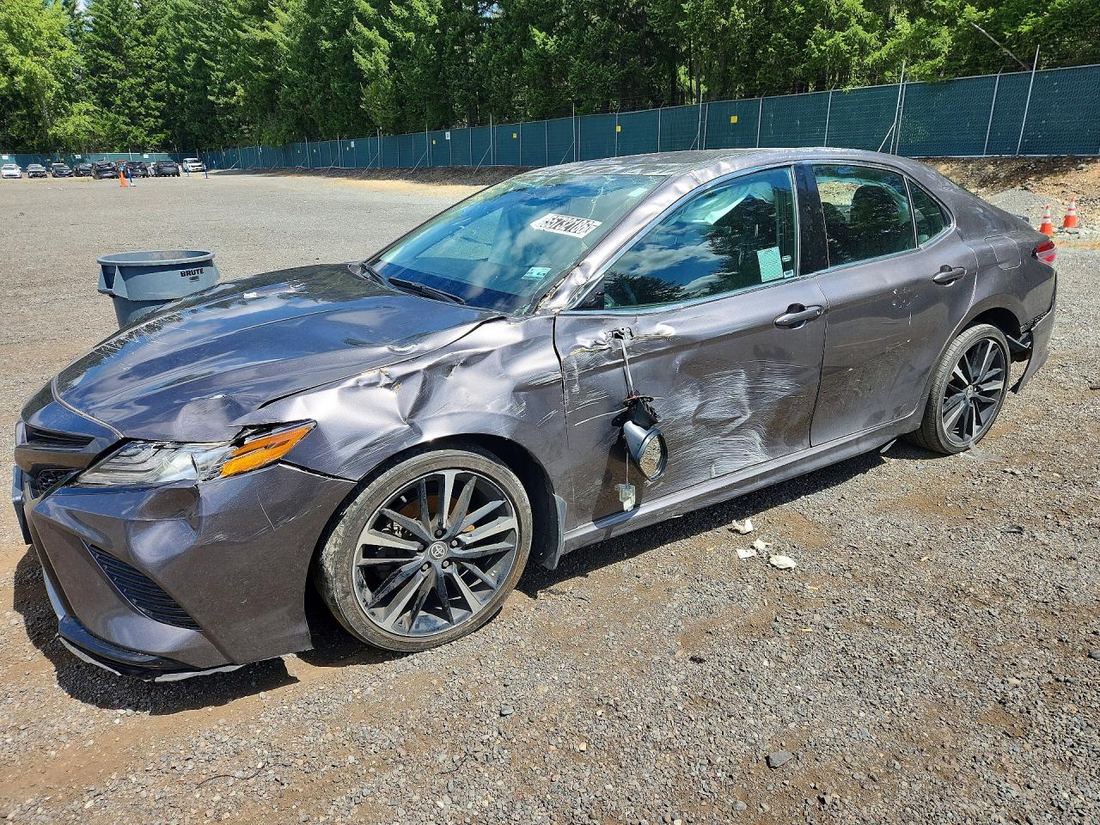 2020 TOYOTA CAMRY