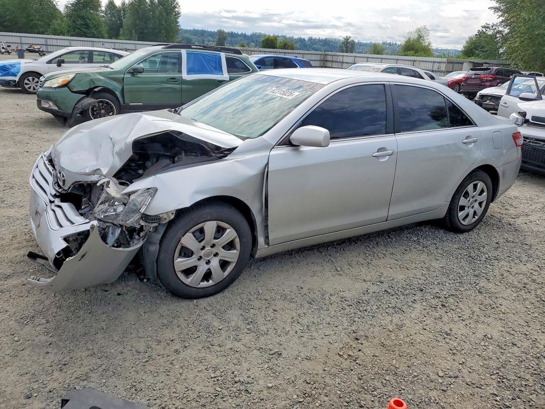 2011 TOYOTA CAMRY