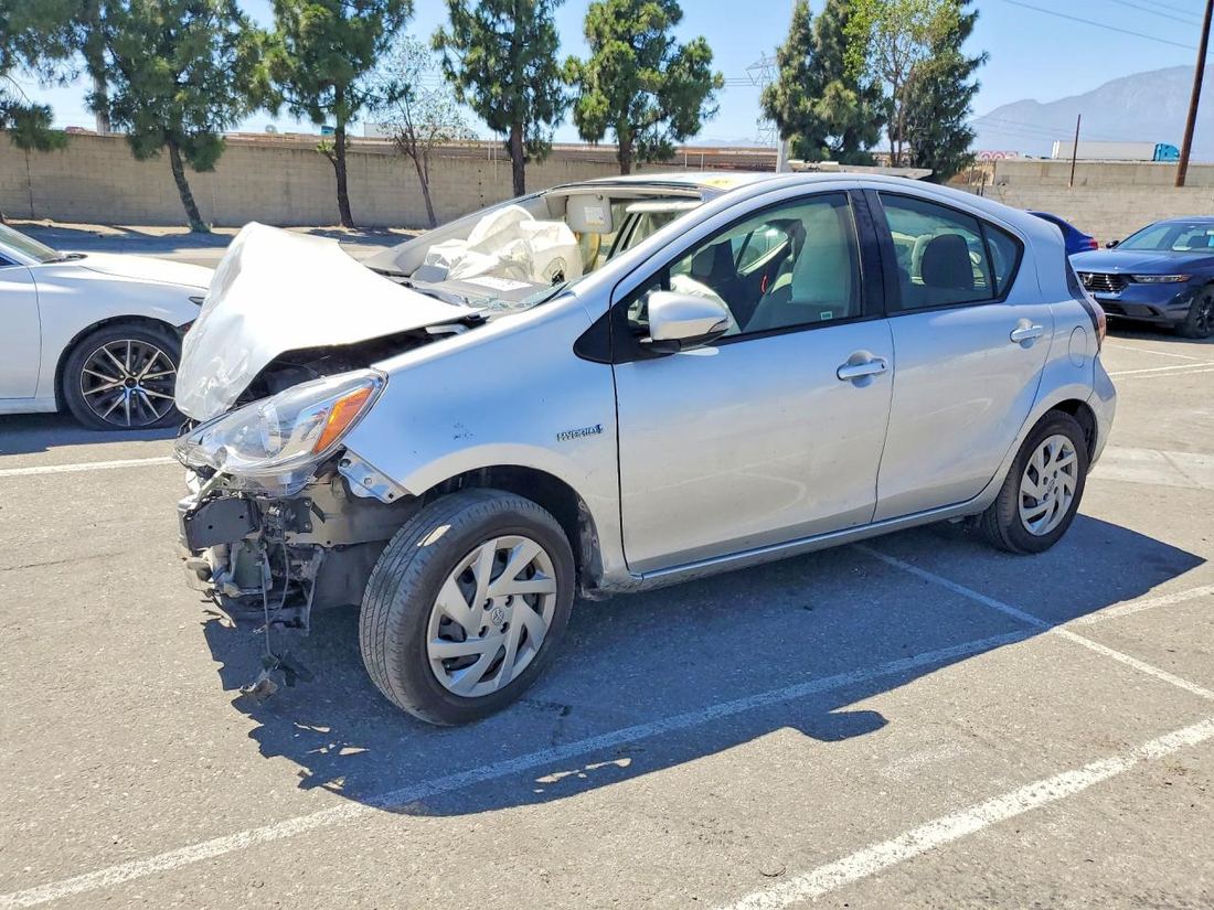 2015 TOYOTA PRIUS C