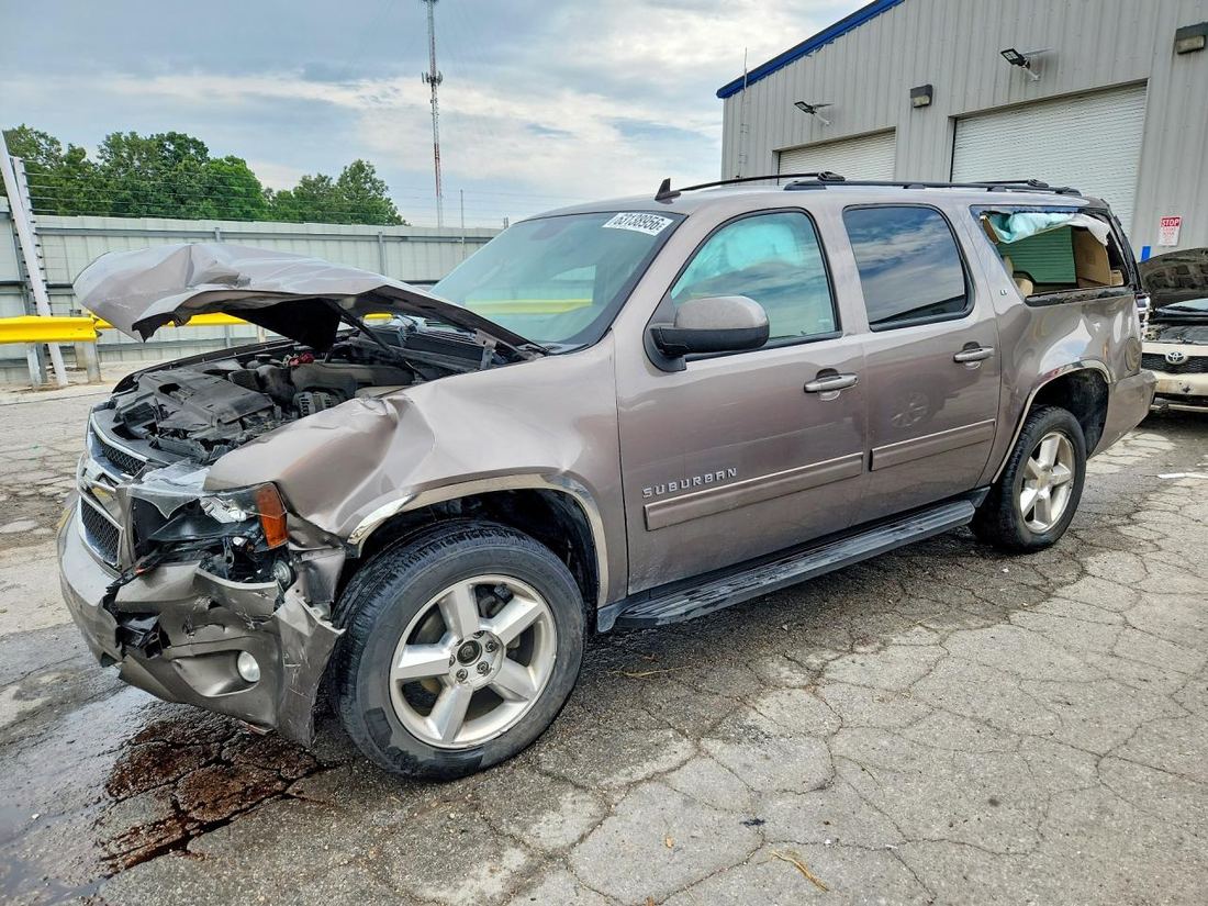 2013 CHEVROLET SUBURBAN