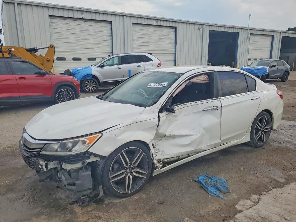 2017 HONDA ACCORD