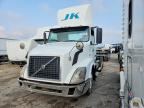 2012 VOLVO VN
