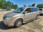 2009 CHRYSLER TOWN & COUNTRY