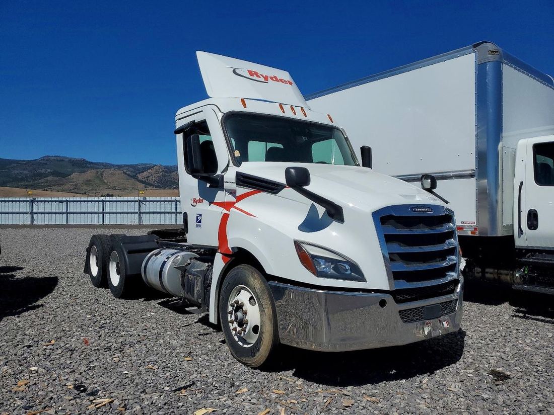 2023 FREIGHTLINER CASCADIA 126
