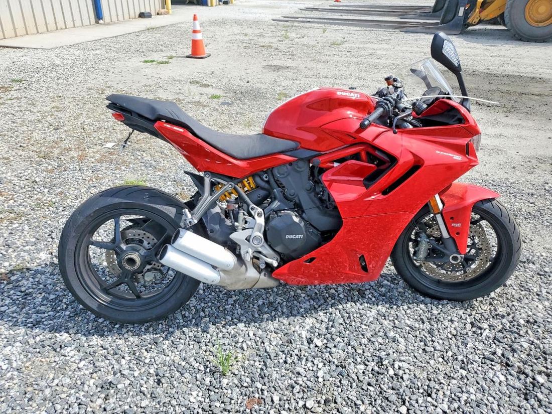 2023 DUCATI SUPERSPORT
