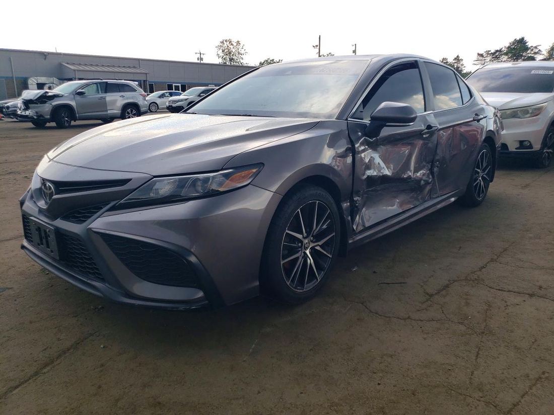 2021 TOYOTA CAMRY