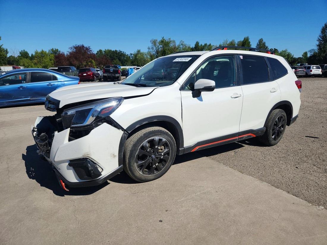 2024 SUBARU FORESTER