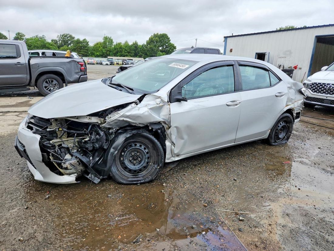 2015 TOYOTA COROLLA