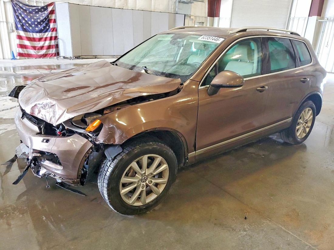 2012 VOLKSWAGEN TOUAREG