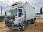 2015 PETERBILT 220