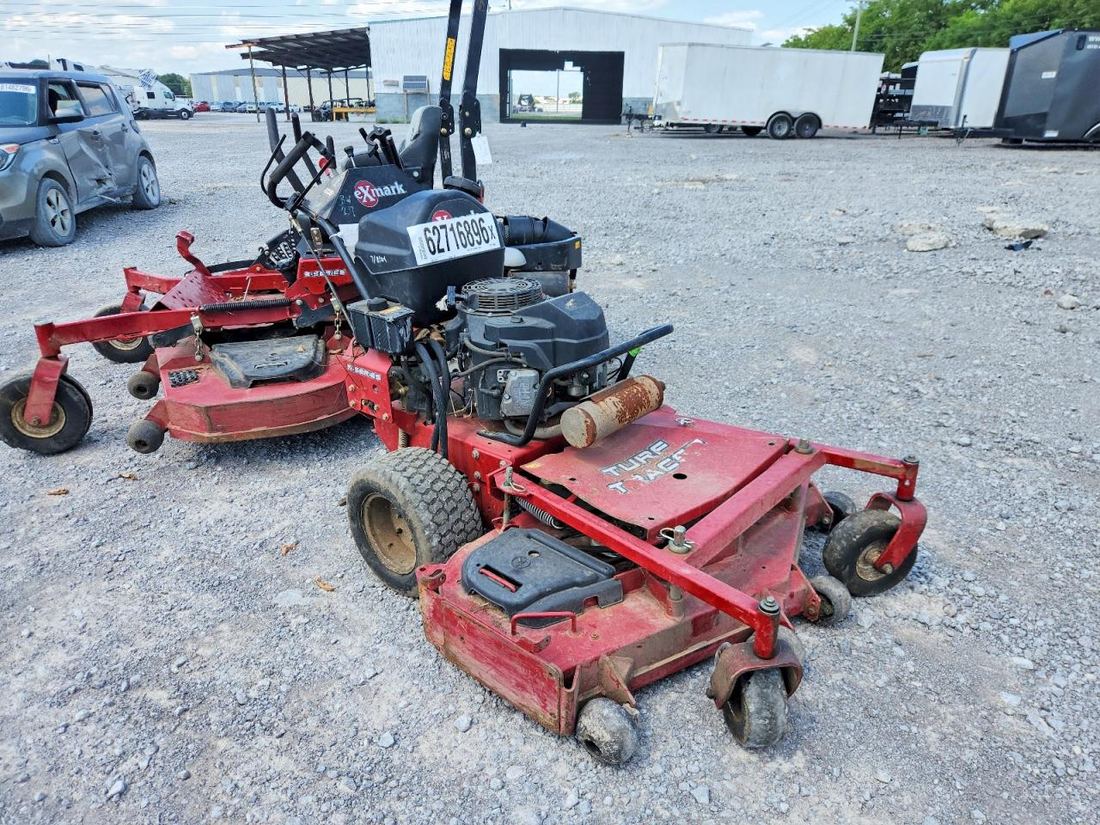2017 EXMARK MOWER
