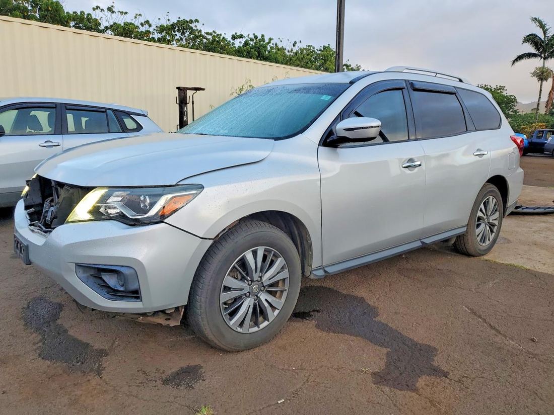 2017 NISSAN PATHFINDER