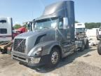 2014 VOLVO VN