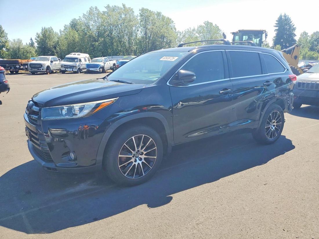 2018 TOYOTA HIGHLANDER