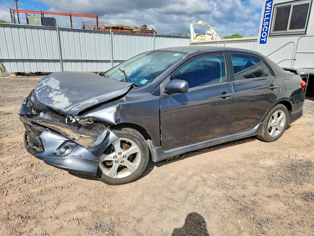 2013 TOYOTA COROLLA