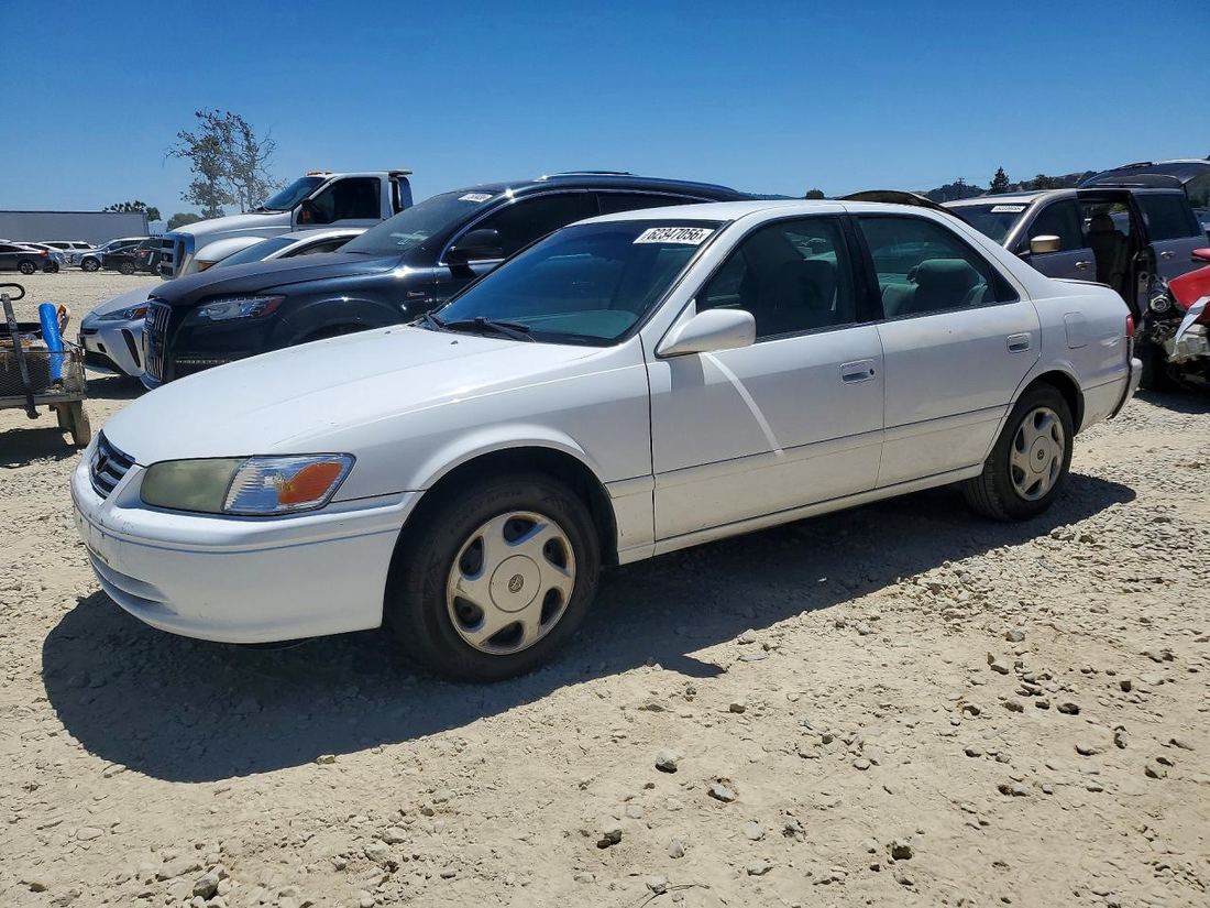 2001 TOYOTA CAMRY