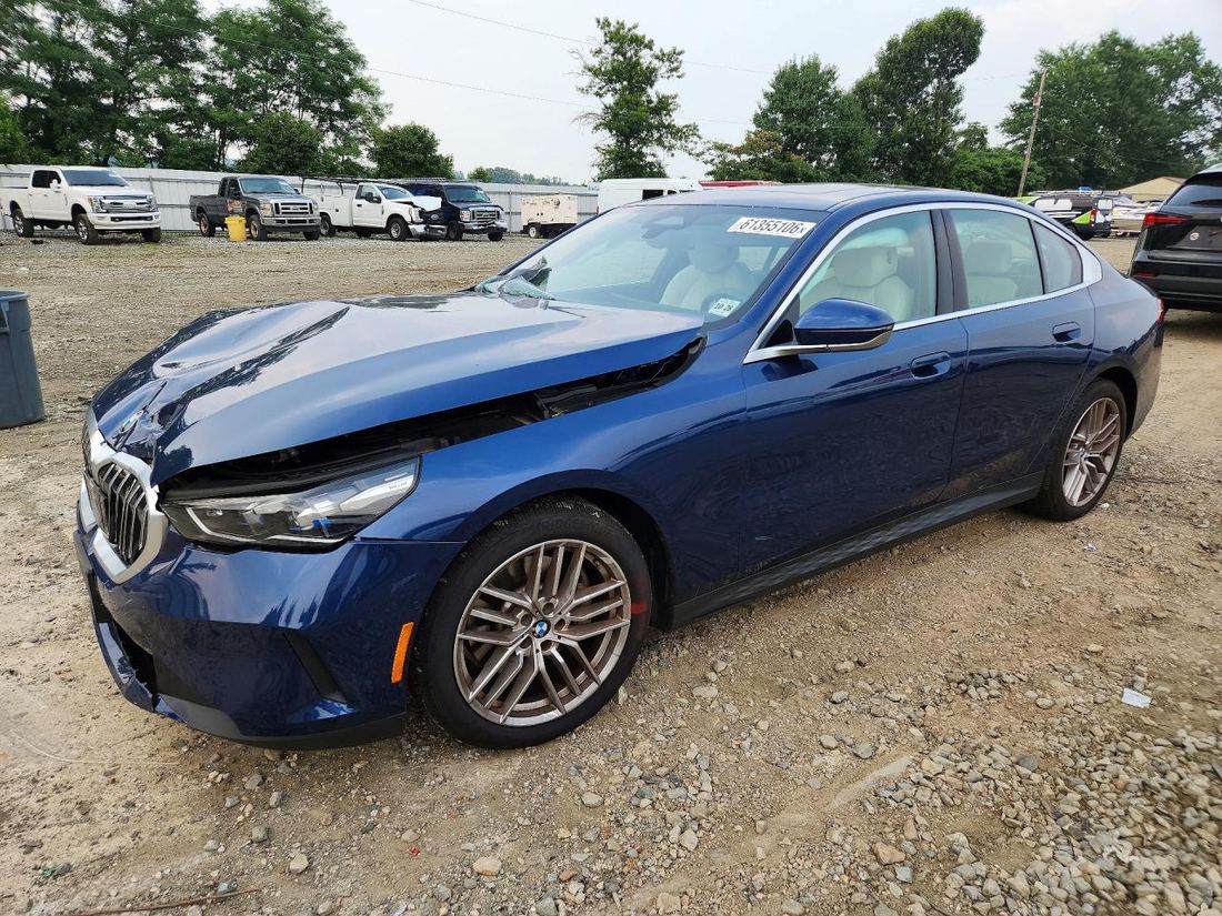 2024 BMW 530