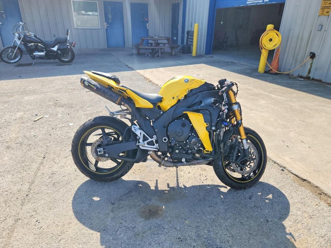 2009 YAMAHA YZFR1