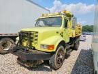 2001 INTERNATIONAL 4900