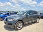 2014 VOLKSWAGEN TOUAREG