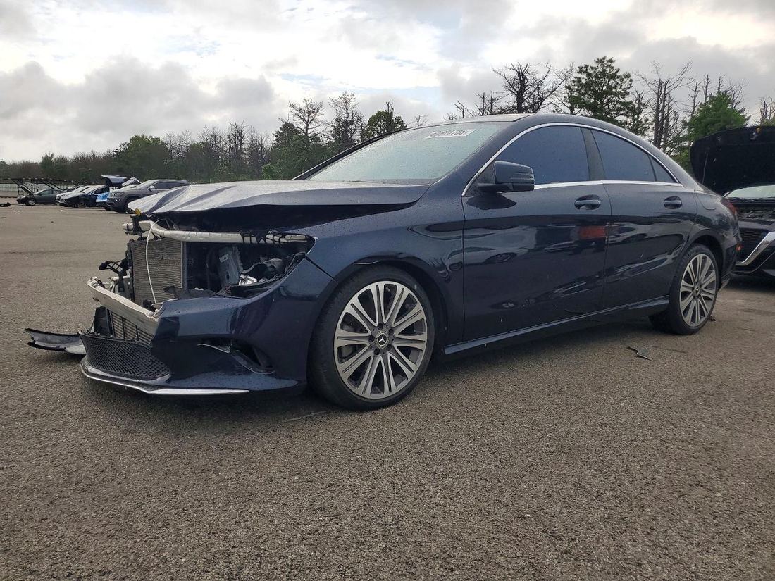 2019 MERCEDES-BENZ CLA