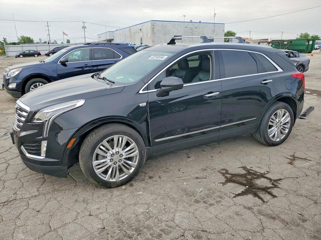 2017 CADILLAC XT5