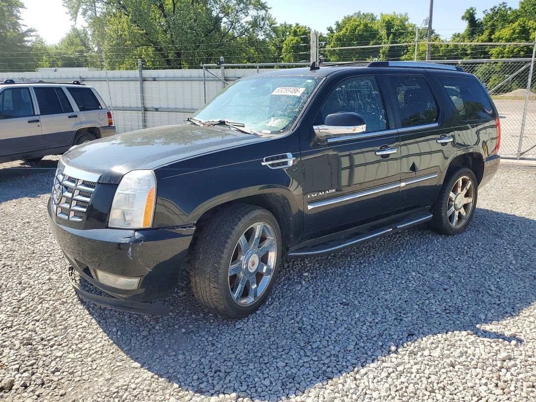 2011 CADILLAC ESCALADE