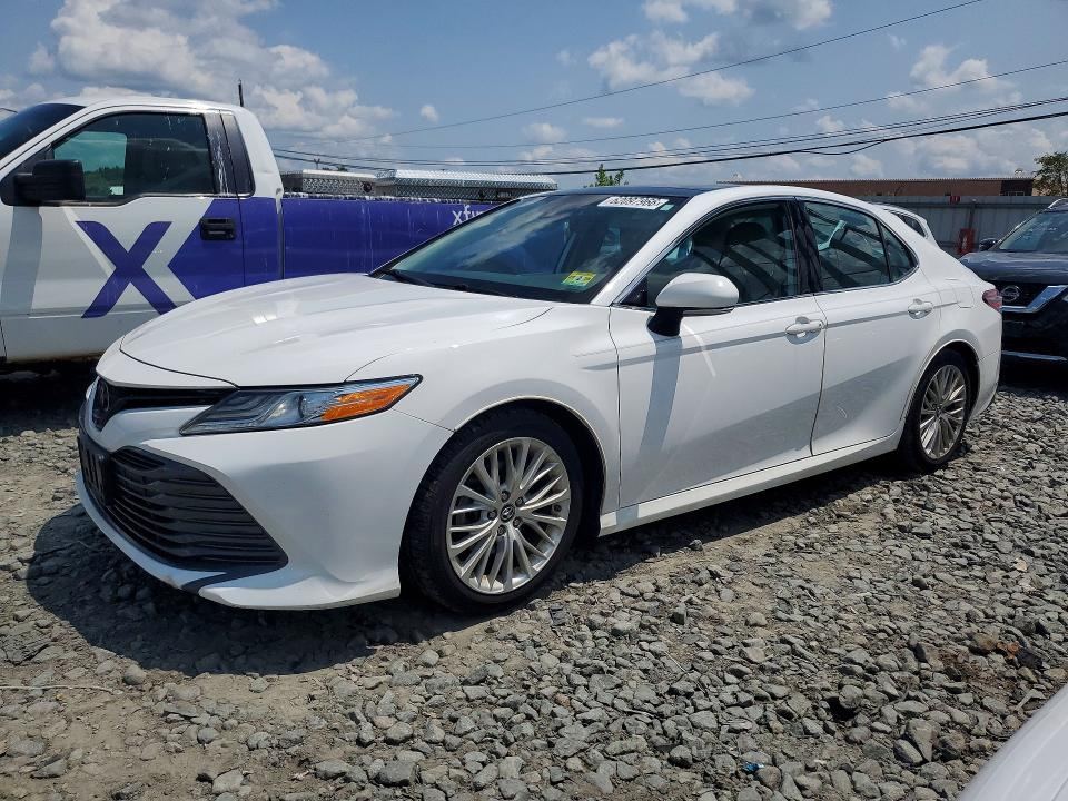 2019 TOYOTA CAMRY