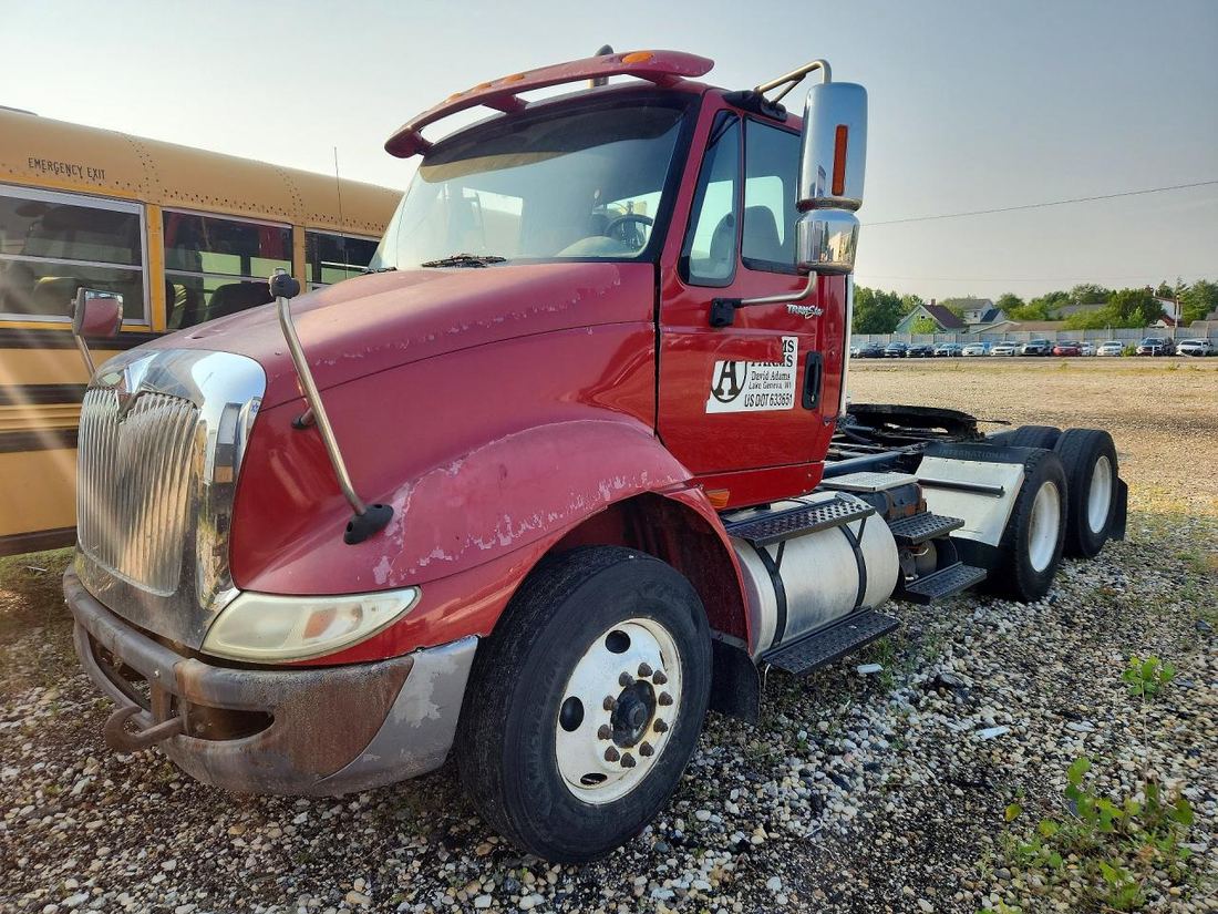 2010 INTERNATIONAL 8000