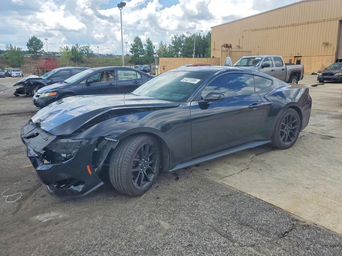 2025 FORD MUSTANG