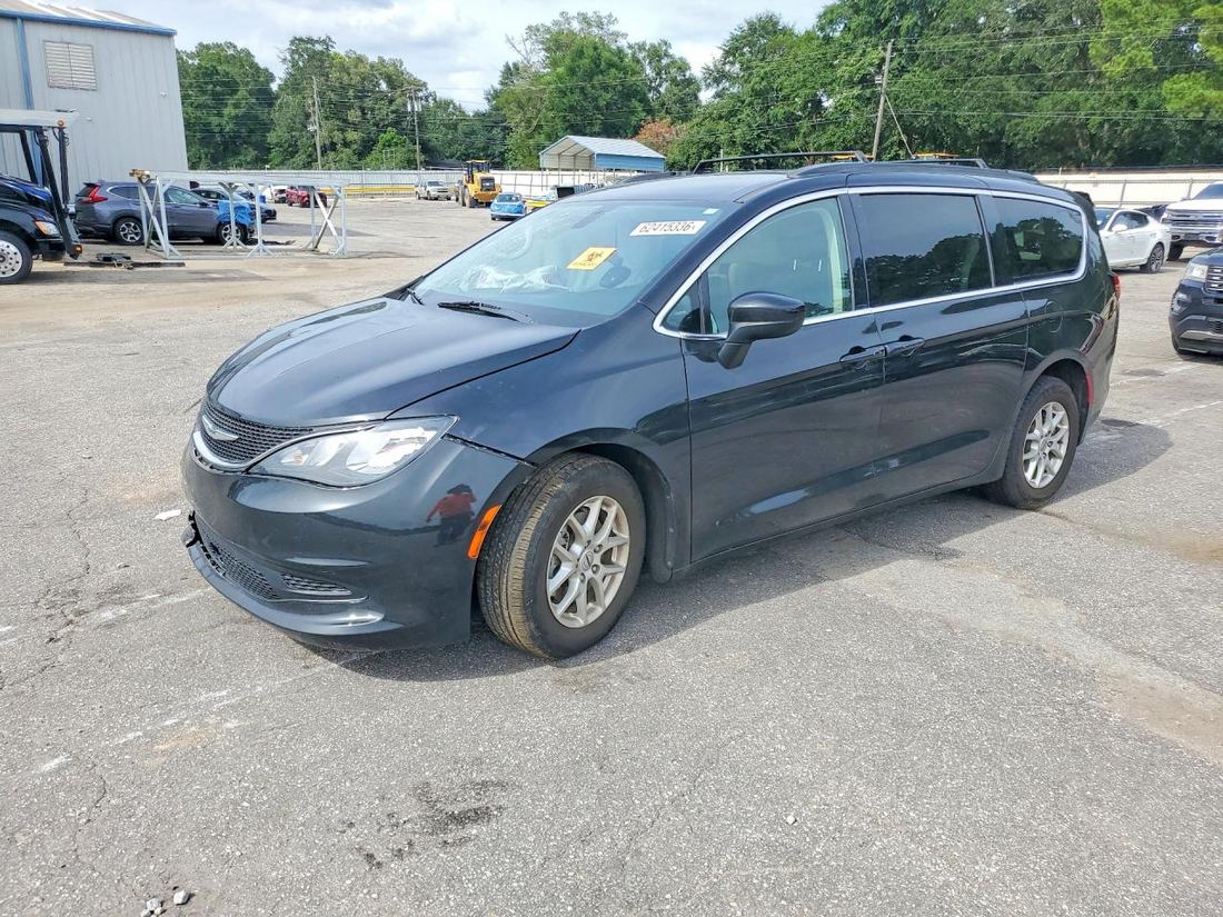 2021 CHRYSLER VOYAGER