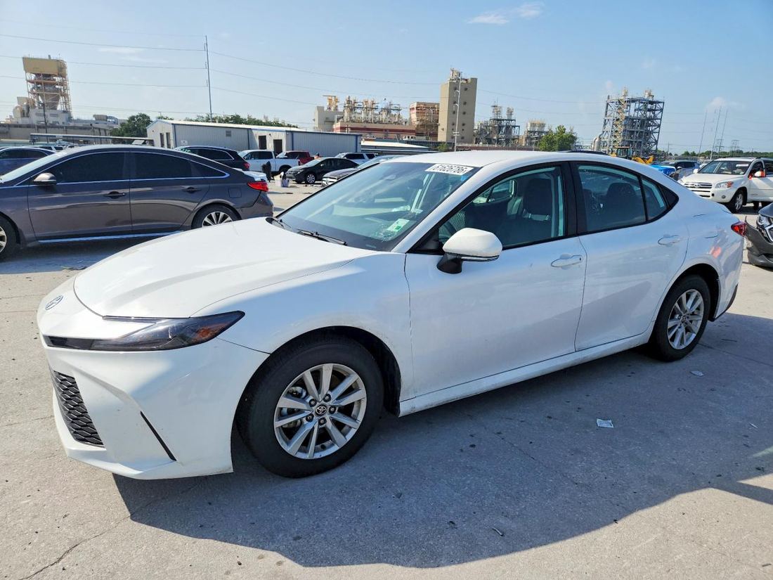 2026 TOYOTA CAMRY