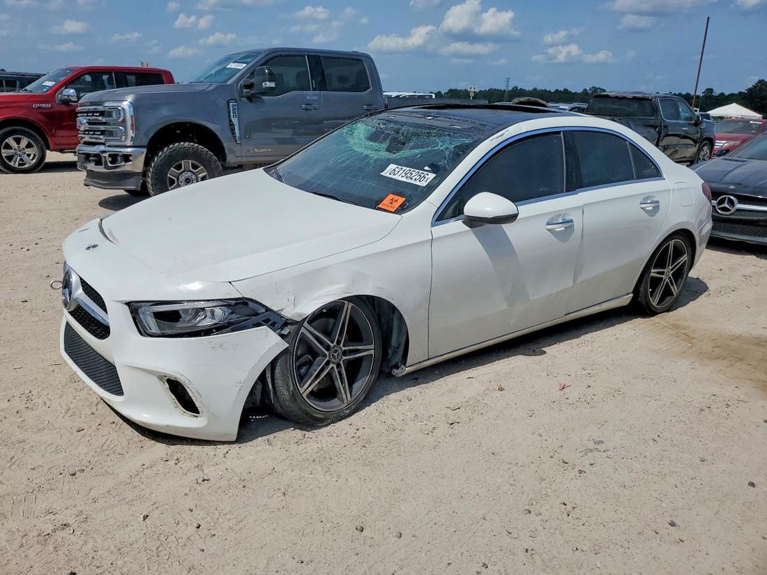 2019 MERCEDES-BENZ A