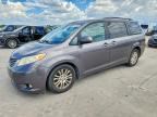 2011 TOYOTA SIENNA