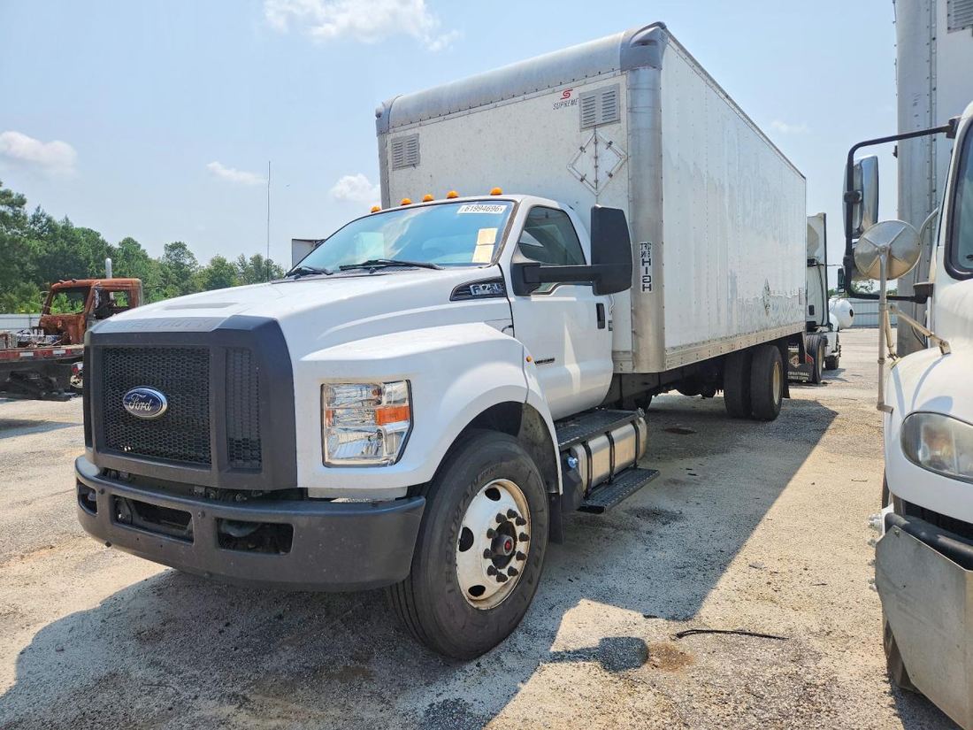2019 FORD F750