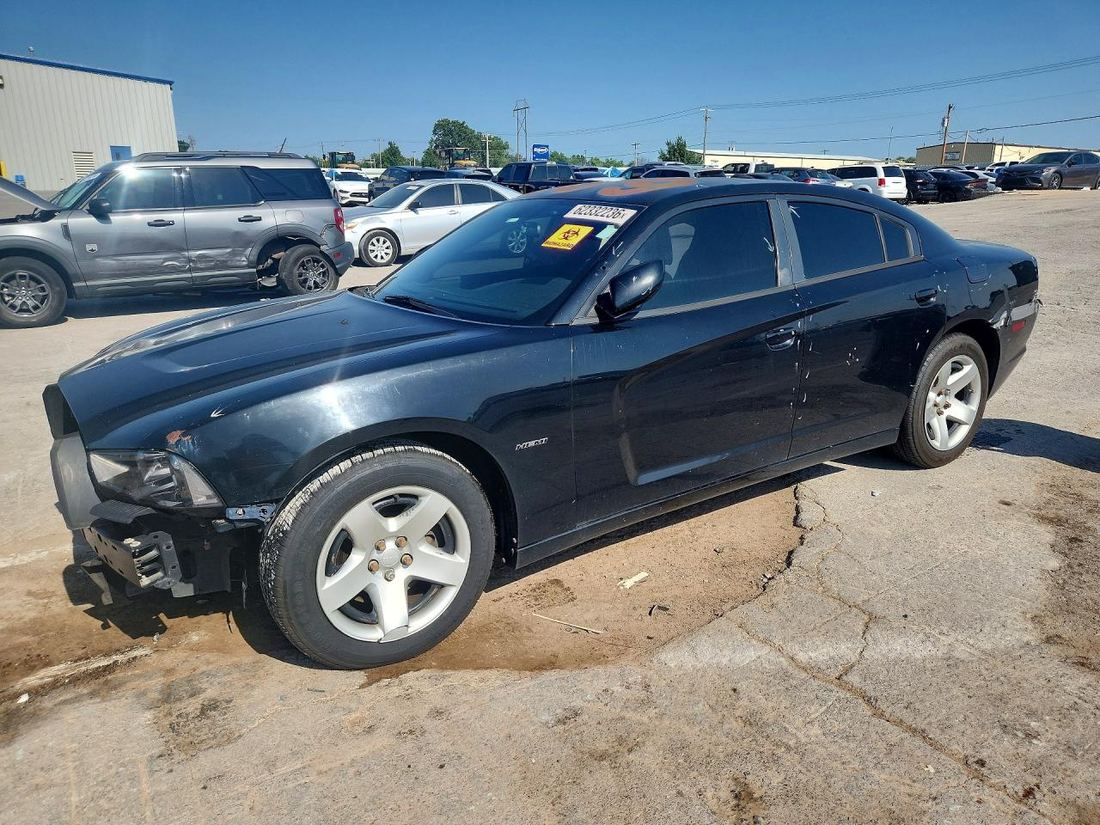 2013 DODGE CHARGER