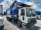 2015 MACK MRU613