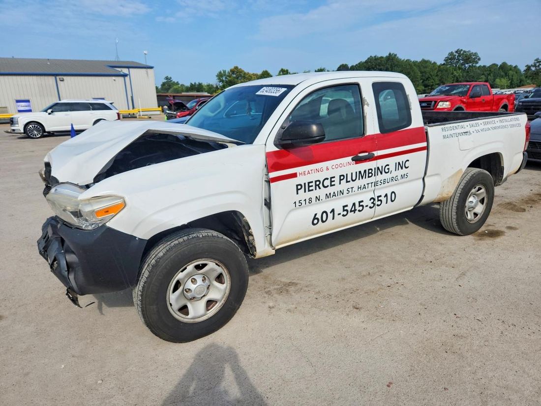2016 TOYOTA TACOMA