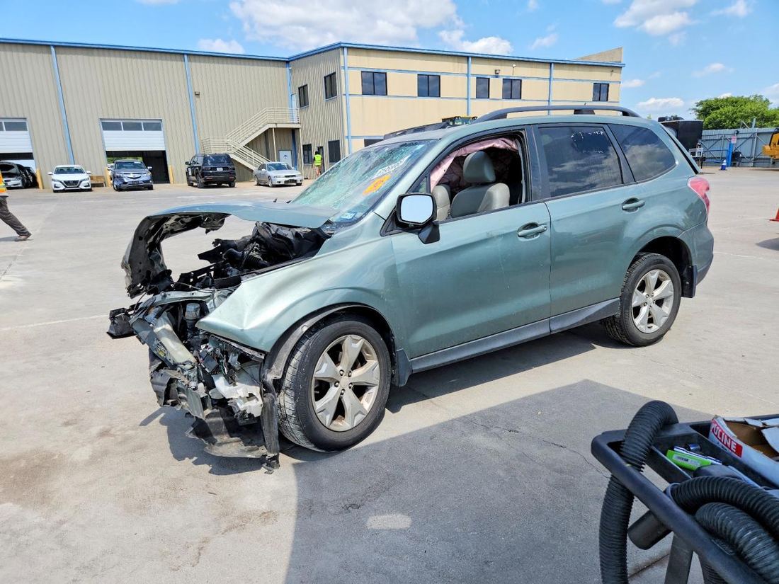 2015 SUBARU FORESTER