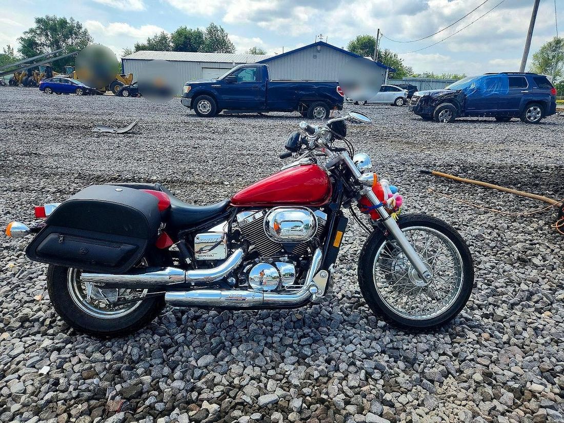 2006 HONDA VT750