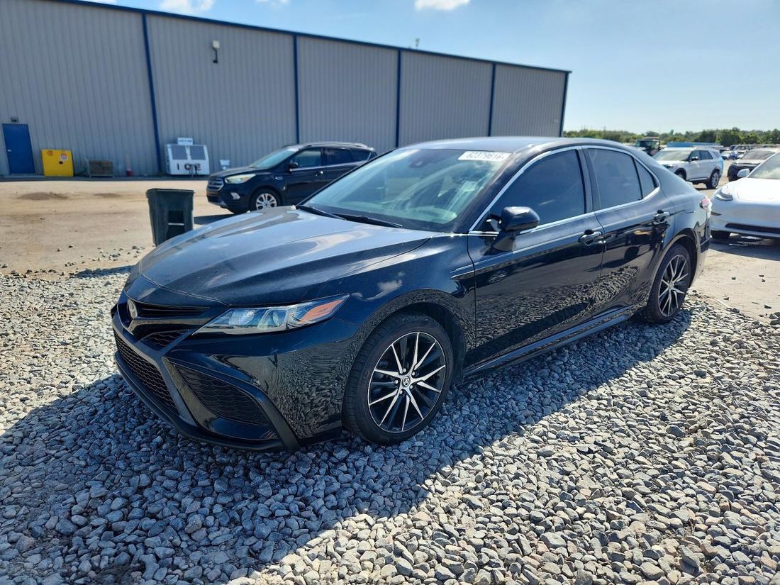 2022 TOYOTA CAMRY