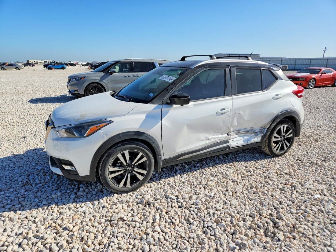 2018 NISSAN KICKS