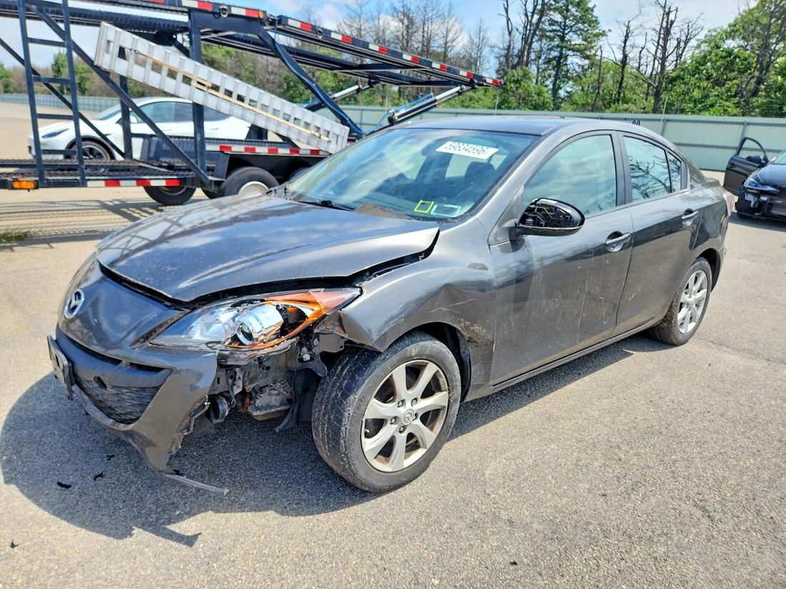 2011 MAZDA 3