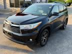2016 TOYOTA HIGHLANDER